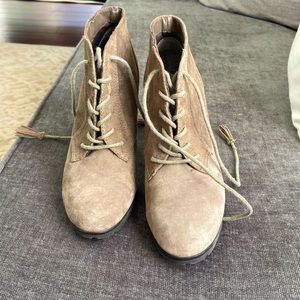 Taupe suede lace up boots. Worn once!